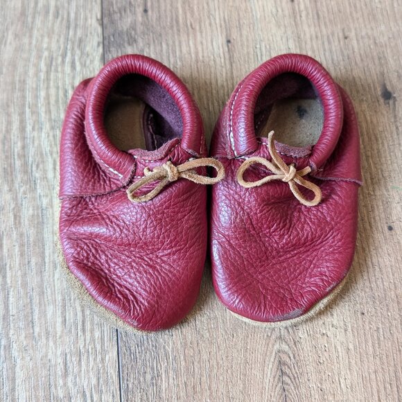 Starry Knight Design Handmade Red Leather Soft Sole Baby Shoes - Picture 1 of 4